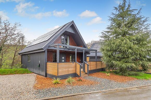 Cardinham Lodge
