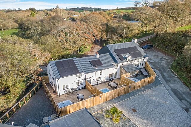 Hannafore Cottage