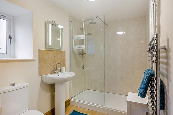 Barcud Cottage Llandeilo