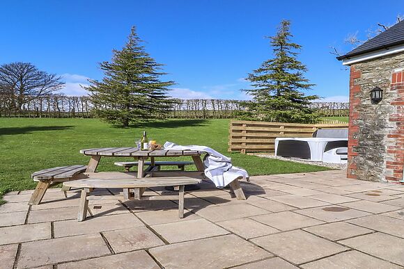 Gwennol Cottage Llandeilo