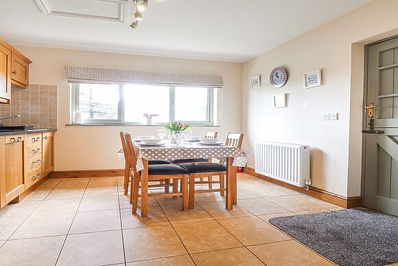 Gwennol Cottage Llandeilo