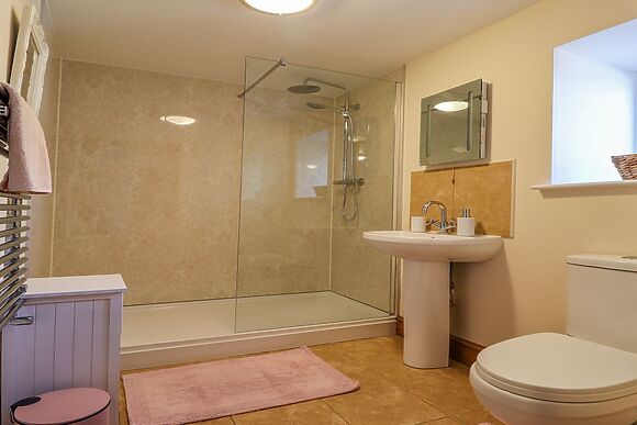 Gwennol Cottage Llandeilo