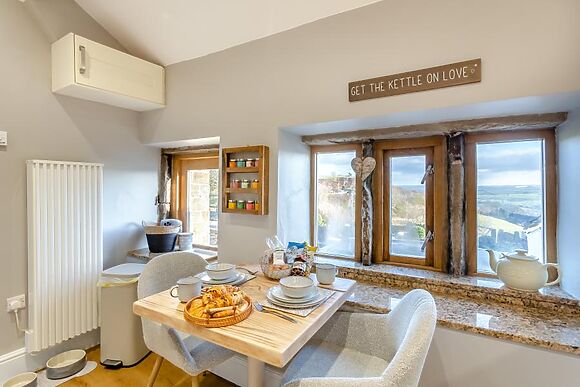 Laund Cottage Slaithwaite