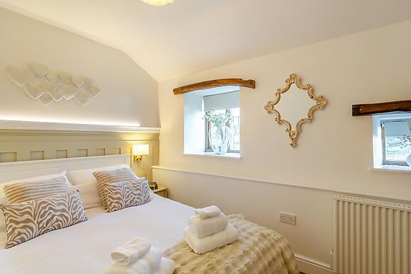 Laund Cottage Slaithwaite