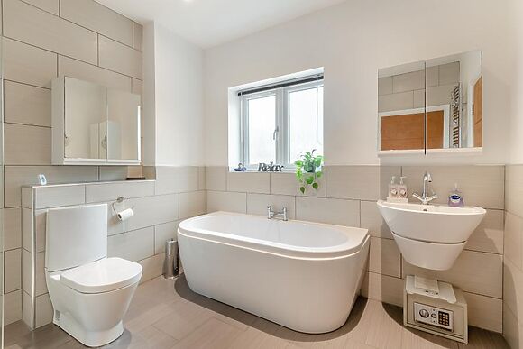 The Swallows Nest Marton