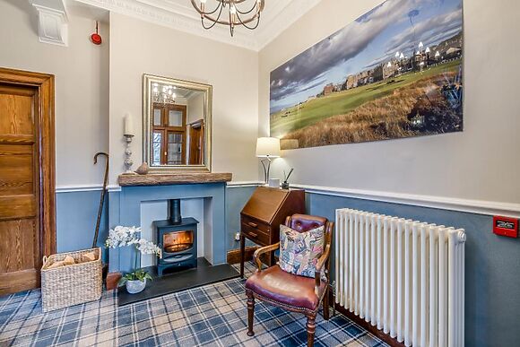 Pinewood Country House