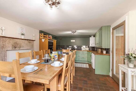 The Coach House Hope Valley