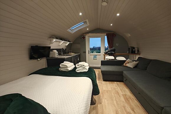 The Uuu Ewe At Inshewan