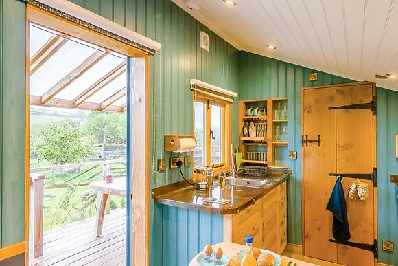 Charming Meadow Retreat