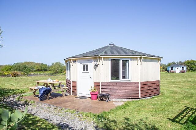Sunset Glamping Escapes Bayleaf
