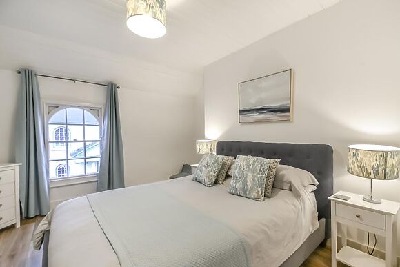 2 Cilwendeg Lodge