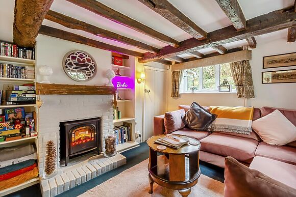 Burwash Common Farmhouse