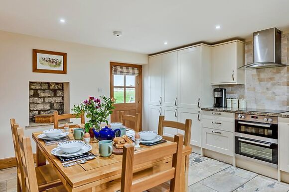 Daisys Dairy Somerset