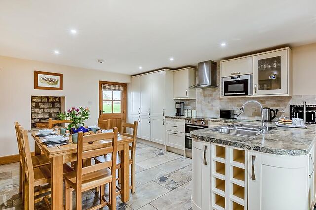 Daisys Dairy Somerset