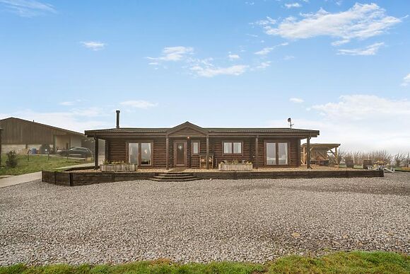 Stoneygate Cabin