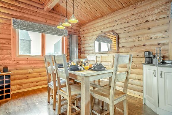 Stoneygate Cabin
