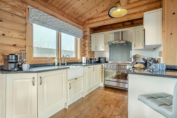Stoneygate Cabin