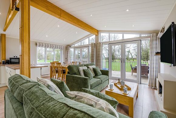 Daisy Lodge