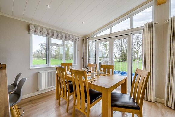Daisy Lodge