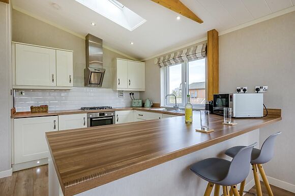 Daisy Lodge