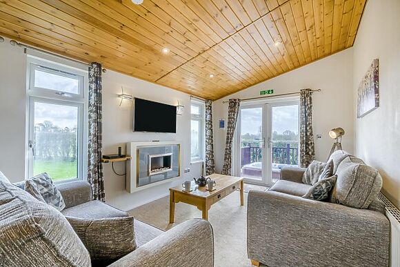 Cedar Lodge