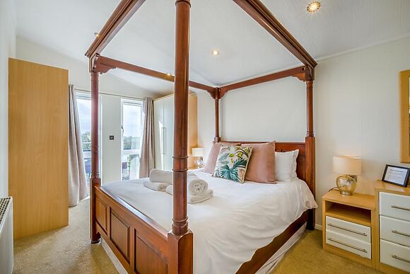 Cedar Lodge