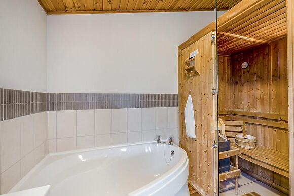 Cedar Lodge