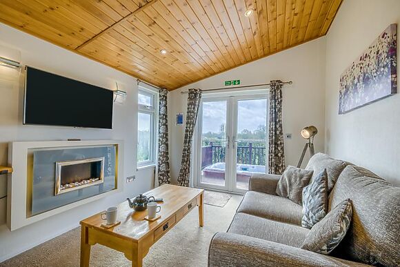 Cedar Lodge