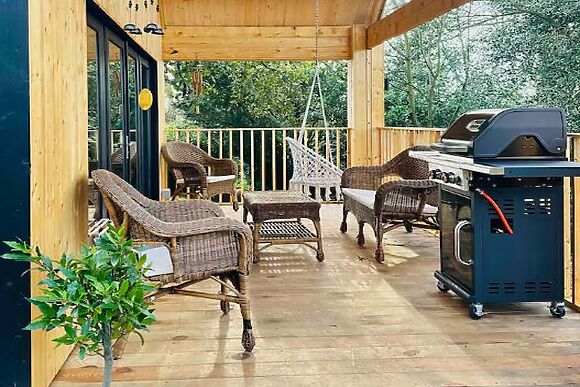 Hideaway Retreat Lodge