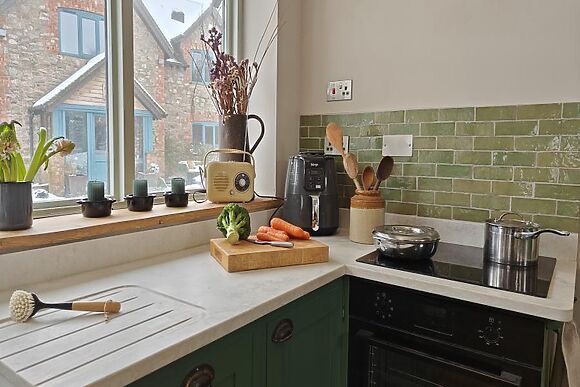 The Old Garage Picklescott