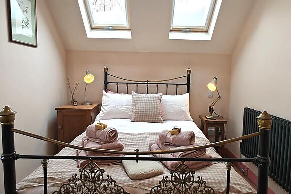 The Old Garage Picklescott