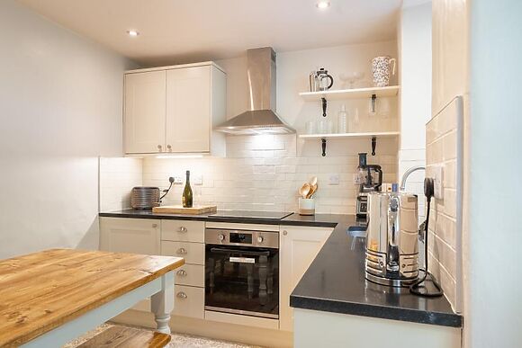 2 Kiln Cottage