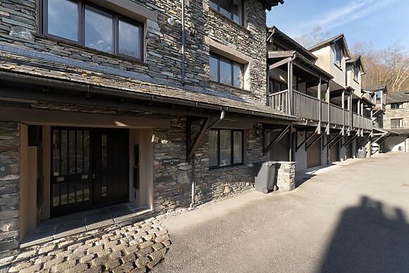 Bobbin Cottage At The Falls