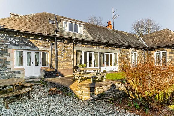 Curlew Close Cottage
