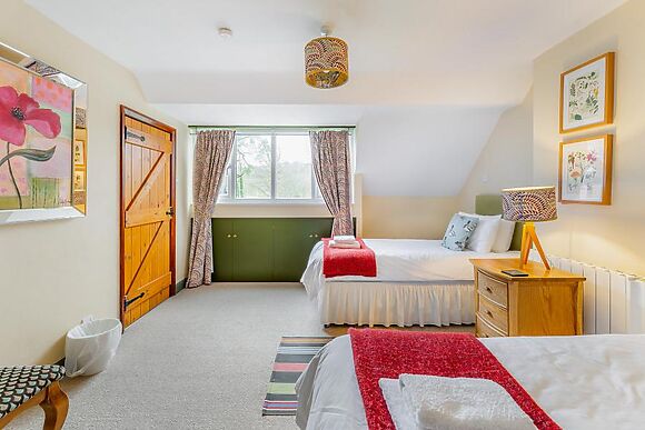 Curlew Close Cottage