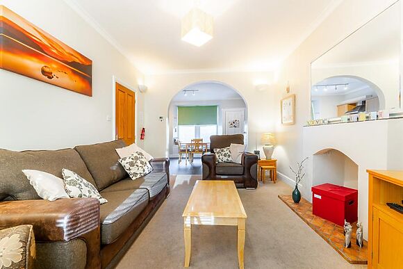 Daisy Cottage