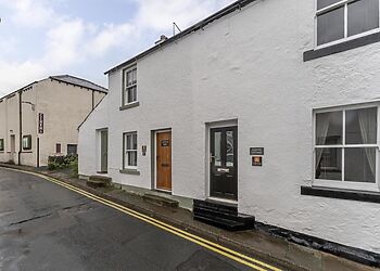 Darwin Cottage