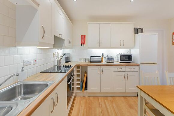 Sunny Cottage