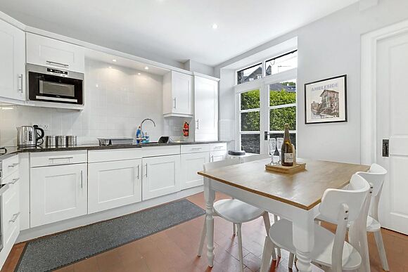 Roseberry Cottage