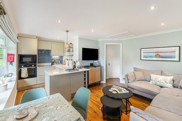 Lowera Cottage
