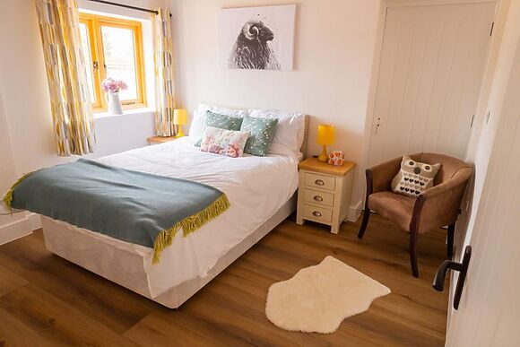 Oak Barn Pinfold Barn