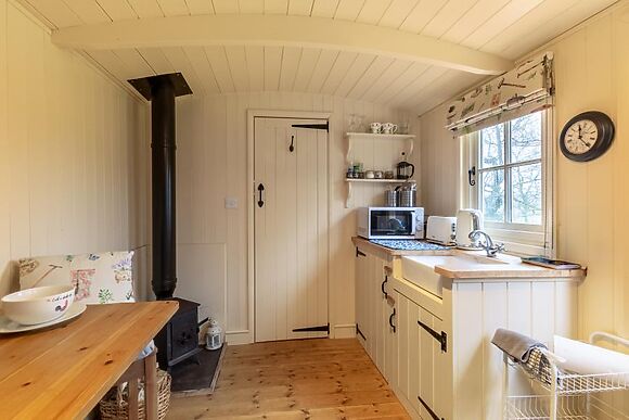 Spring House Shepherds Hut