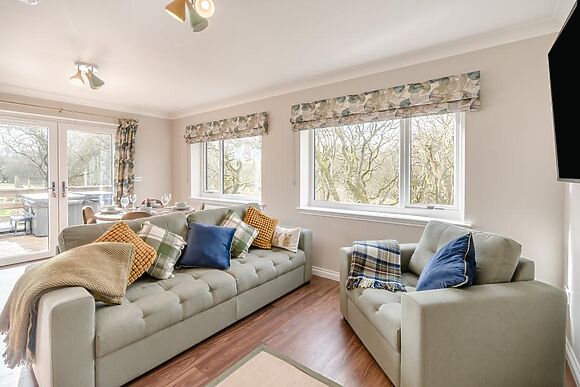 Waters Edge Hideaway Ochiltree