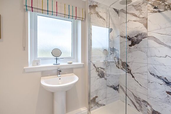 Waters Edge Hideaway Ochiltree