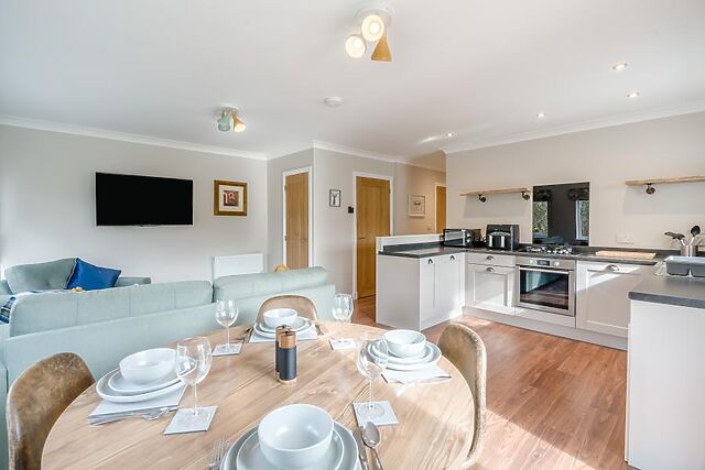 Waters Edge Hideaway Ochiltree