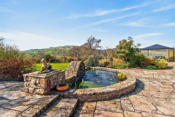 Pentre Cerrig Country House