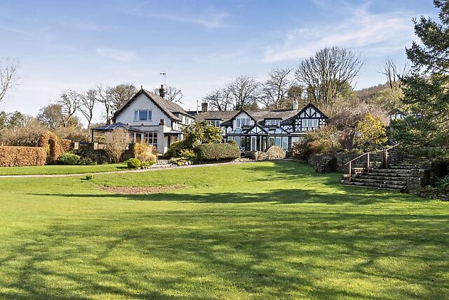 Pentre Cerrig Country House