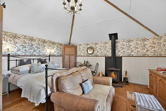 Purley Cabin