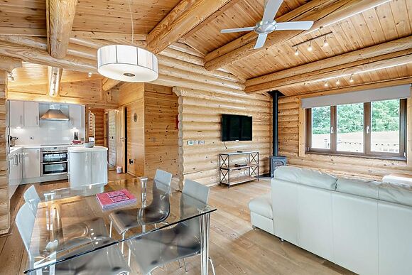 Larch Lodge