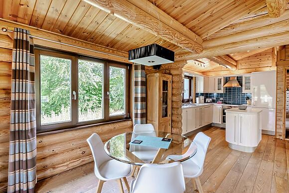 Maple Lodge